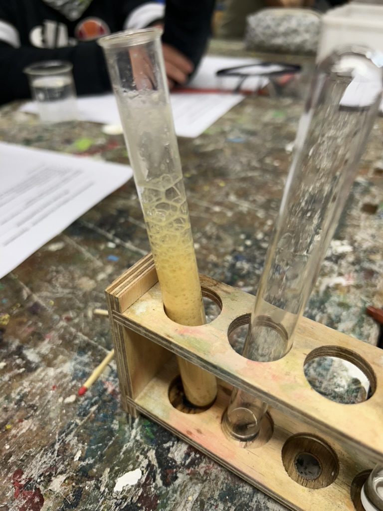 6725B489-2E21-4551-A757-A223005E4A36_1_105_c