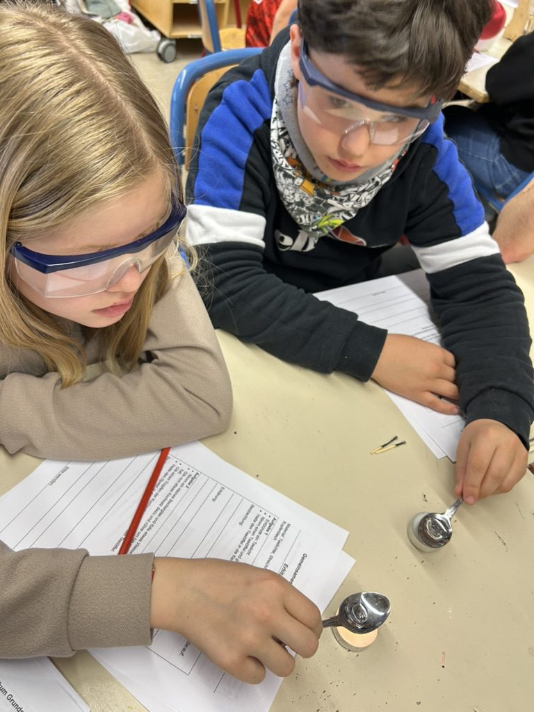 972802CC-71A1-408D-A52D-1223821A7A8C_1_105_c