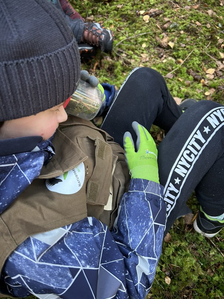 597D99C1-2A49-4423-A83D-FE5918320133_1_105_c